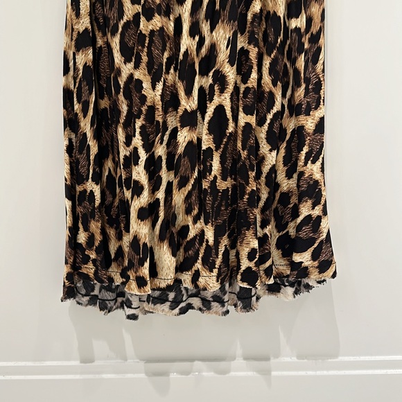 Nation Ltd Sofia leopard print slip dress with frayed hem. Size X small. - Picture 4 of 5